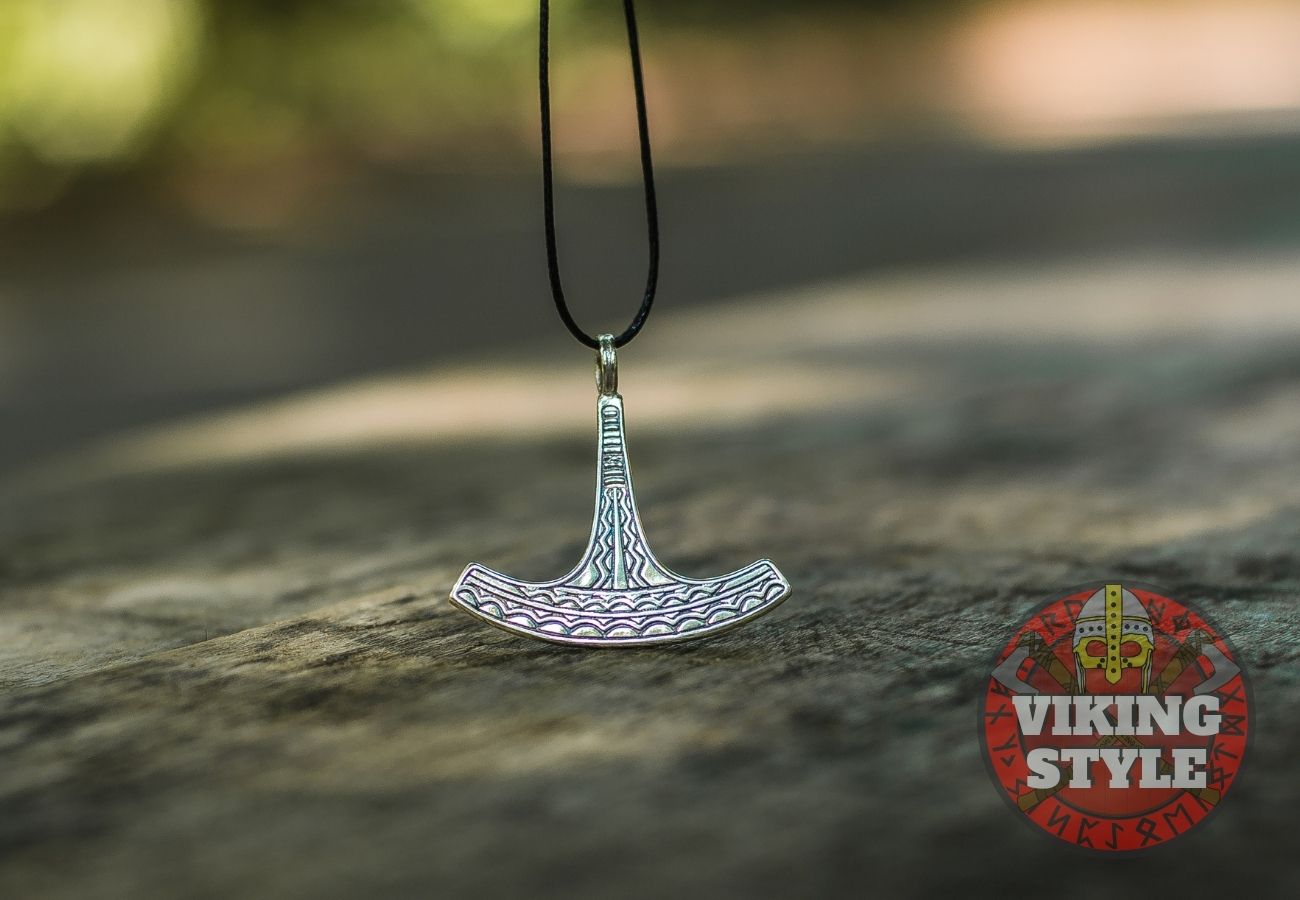 Mjölnir Pendant - Ukko, 925 Silver