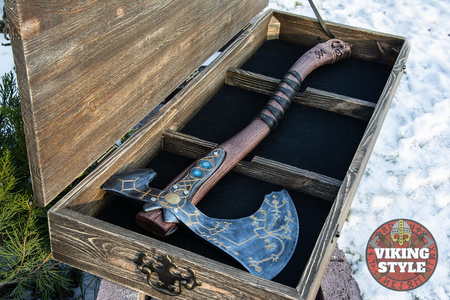 Leviathan Axe