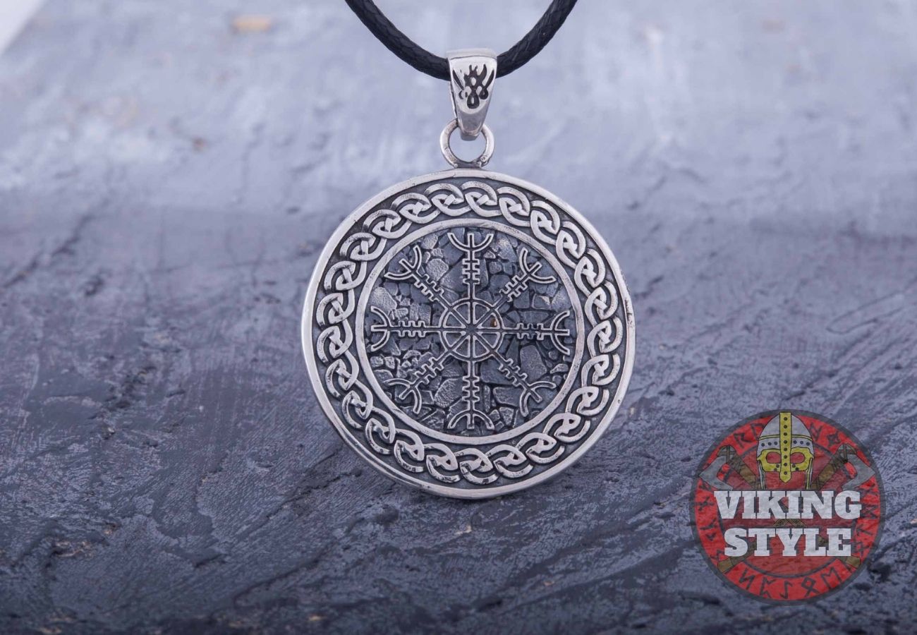 Ægishjálmur Pendant - Endless Knot, 925 Silver