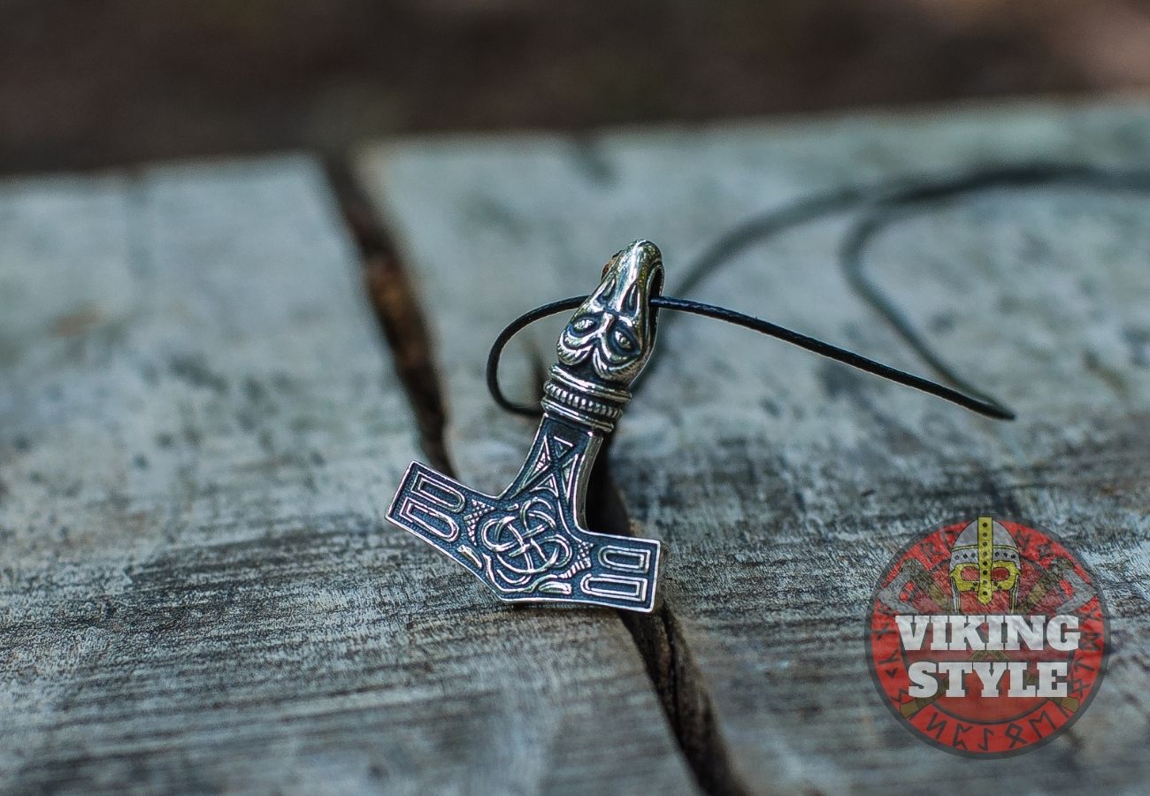 Mjölnir Pendant - Eagle, 925 Silver