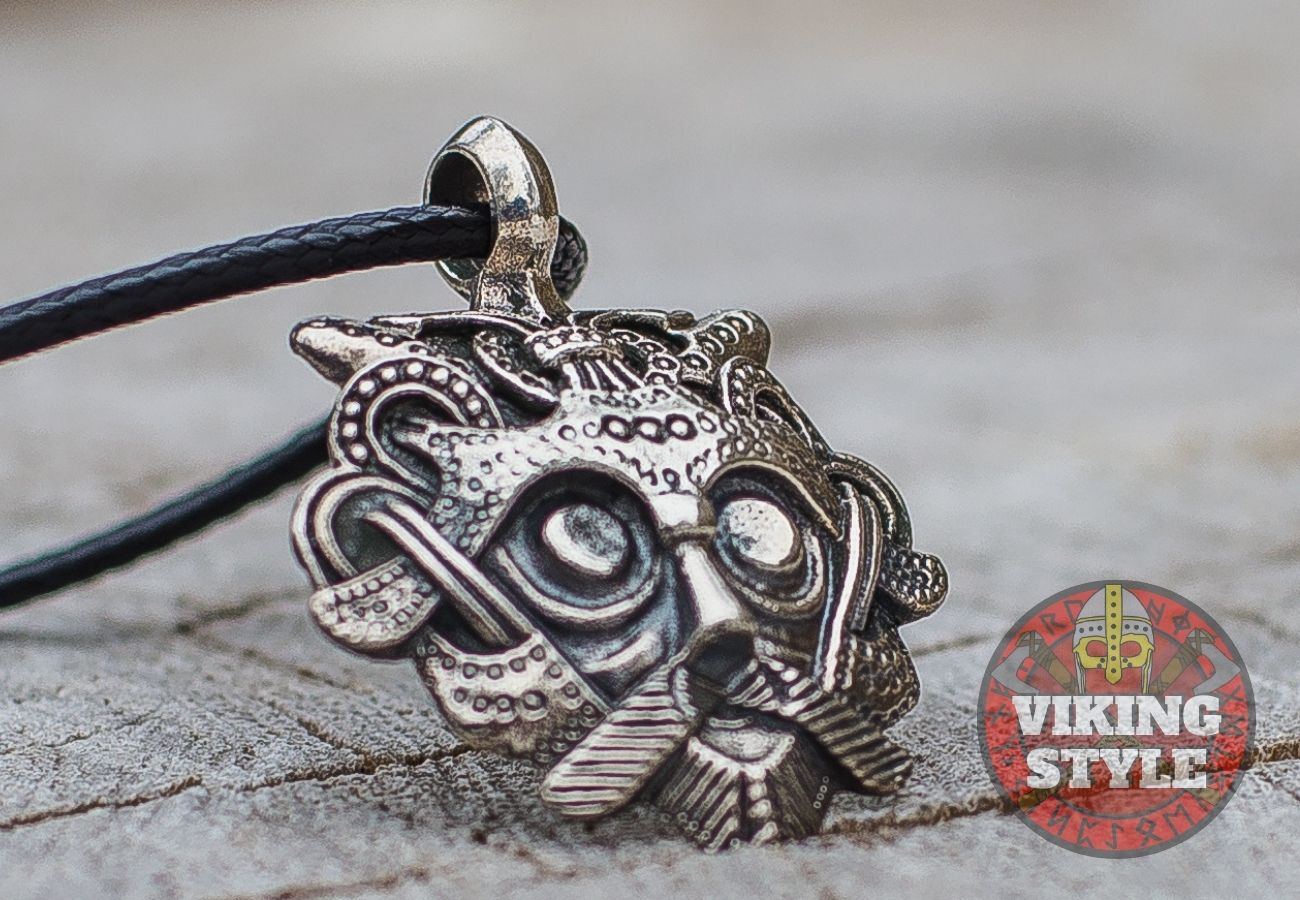 Gnezdovo Mask Pendant - 925 Silver