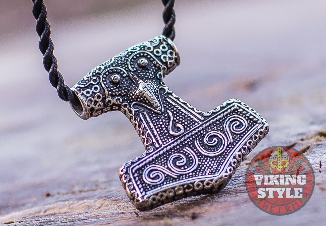 Mjölnir Pendant IV - Erikstorp, 925 Silver