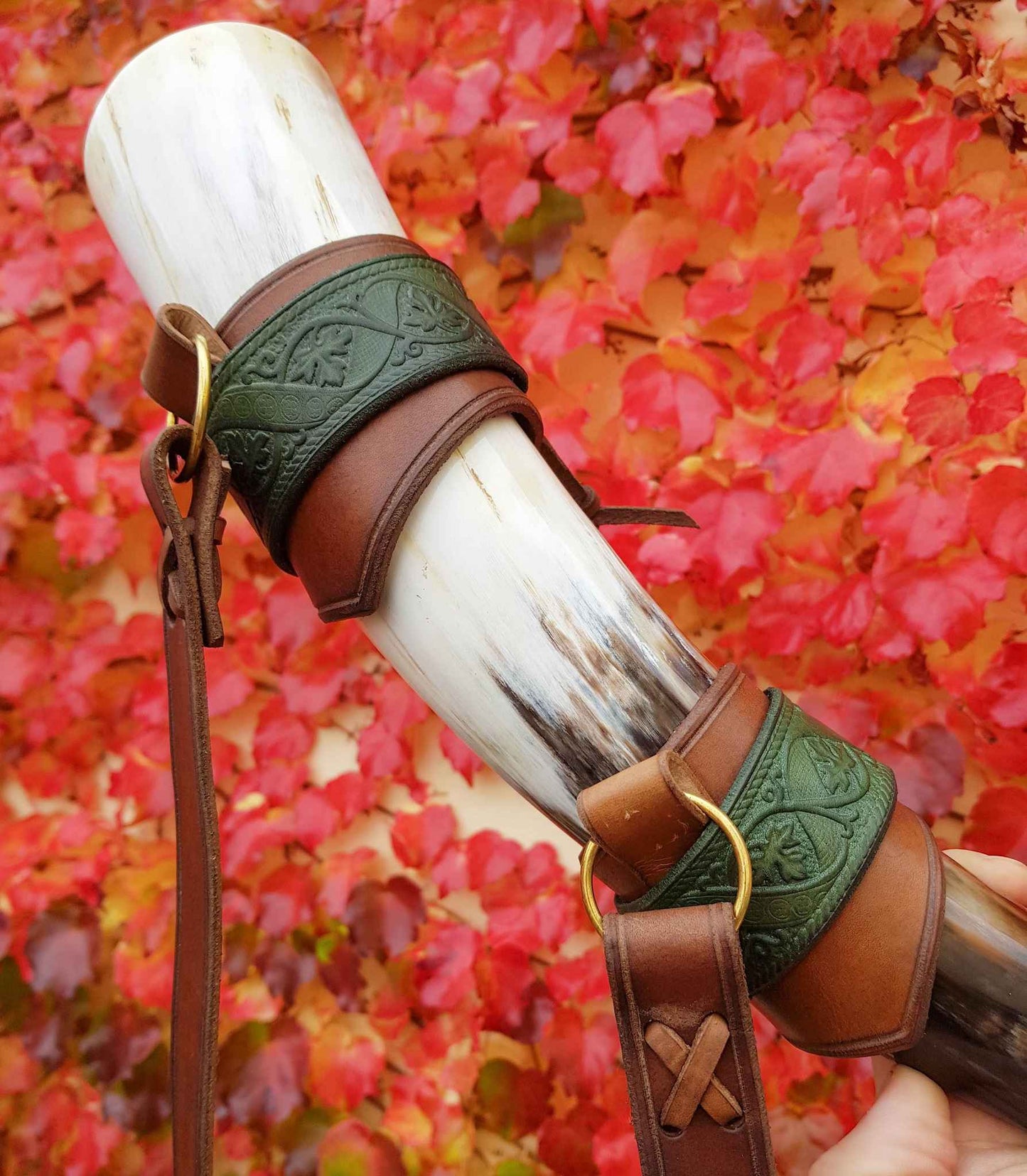 Norse Signal Horn with Deluxe Leather Holder