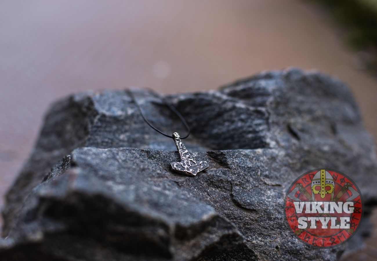 Mjölnir Pendant - Forged, 925 Silver