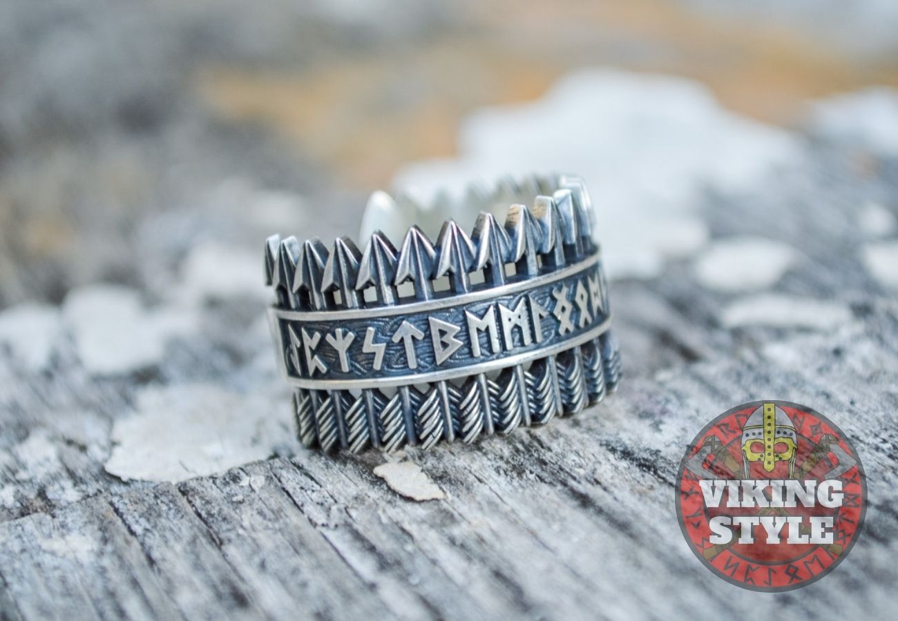 Runic Ring - Arrow, 925 Silver