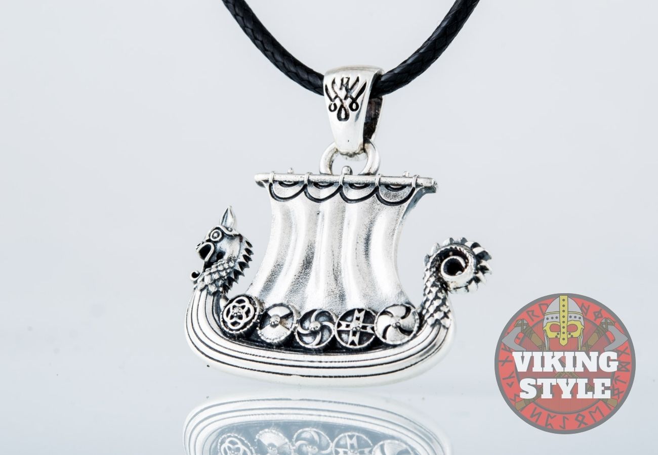 Viking Ship Pendant V - Drakkar, 925 Silver