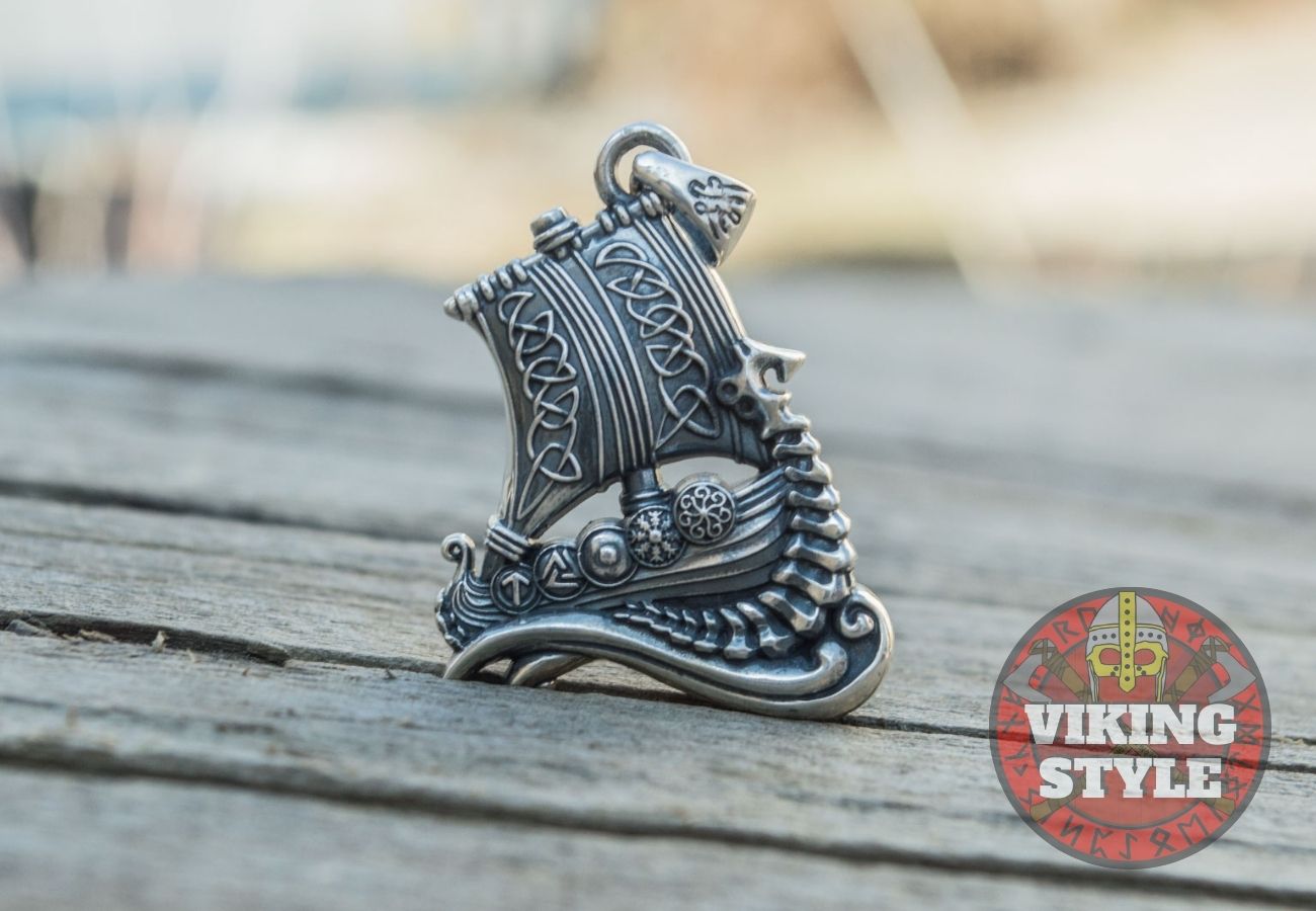 Viking Ship Pendant II - Drakkar, 925 Silver