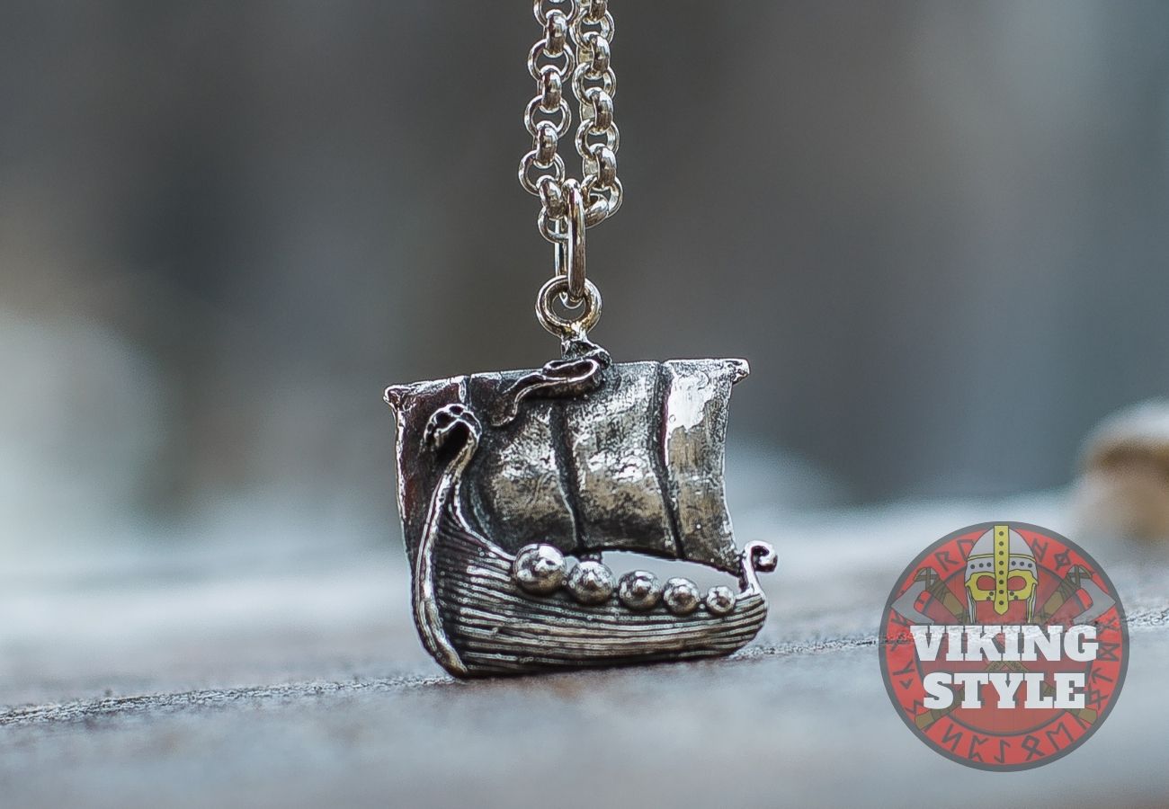 Viking Ship Pendant III - Drakkar, 925 Silver