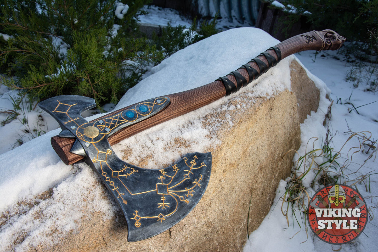 Leviathan Axe