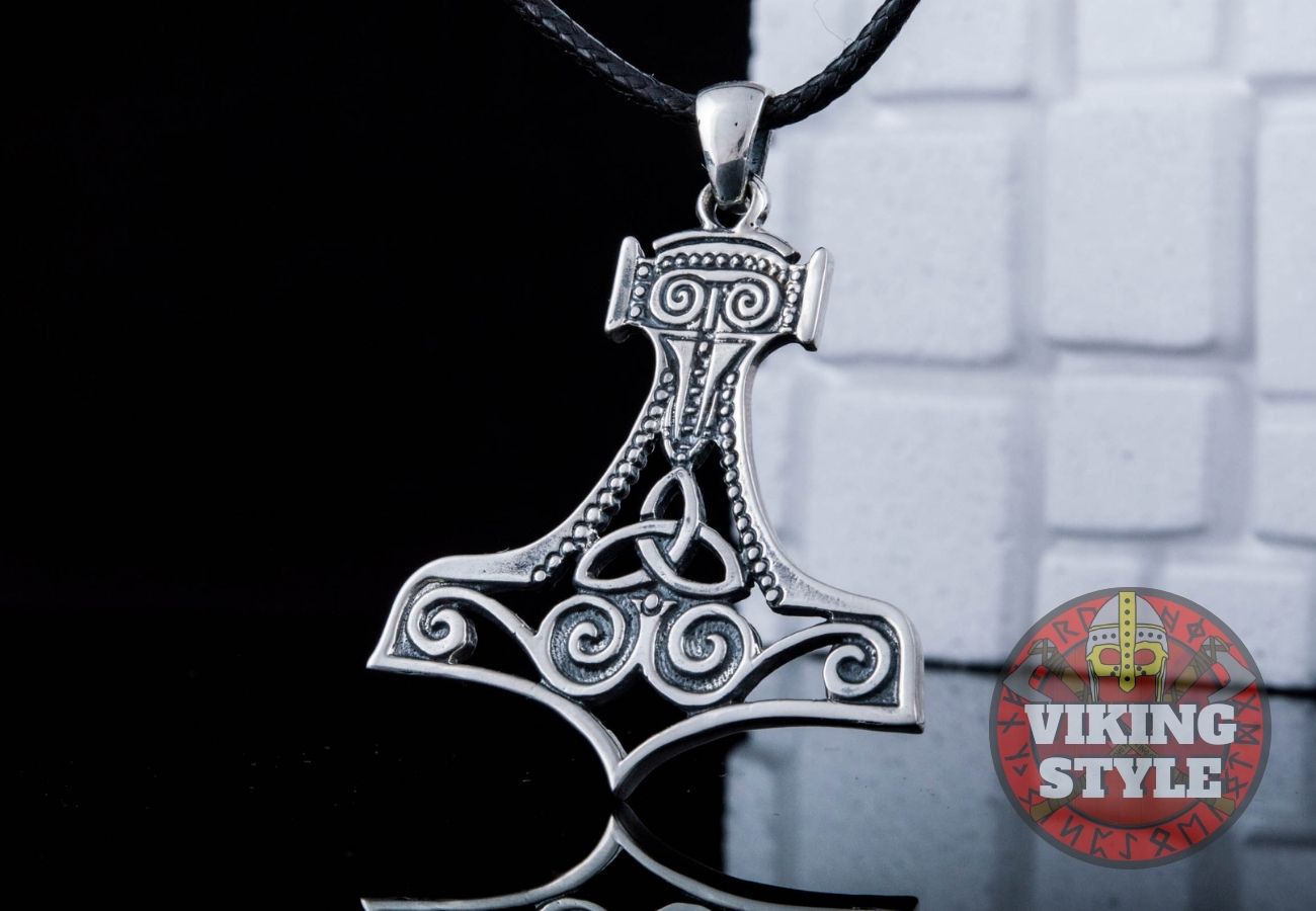 Mjölnir Pendant III - Erikstorp, 925 Silver