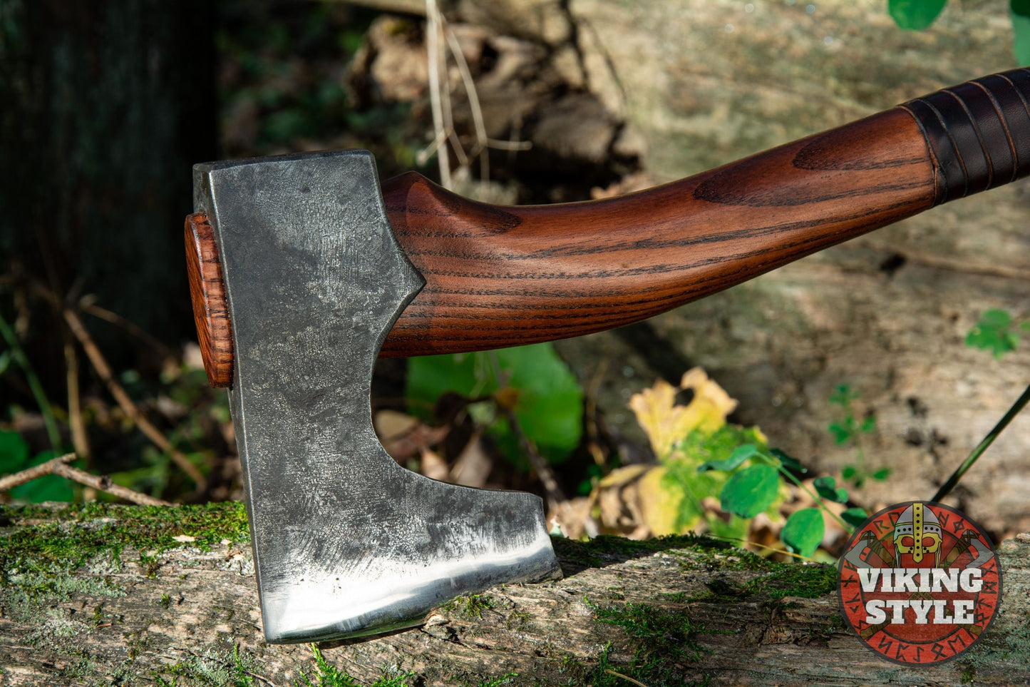 Single Handed Bearded Axe - Balder
