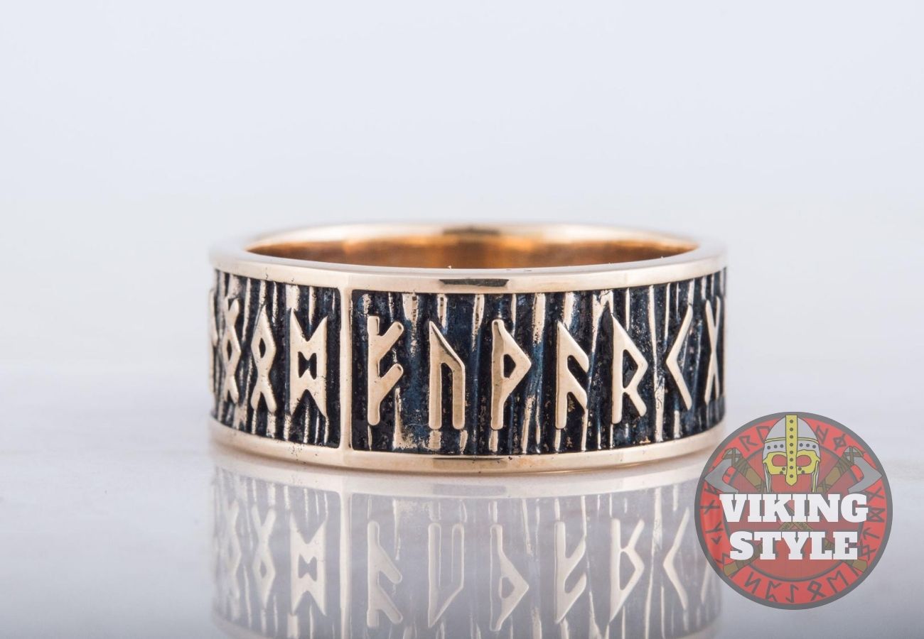 Rune Ring II - Bronze