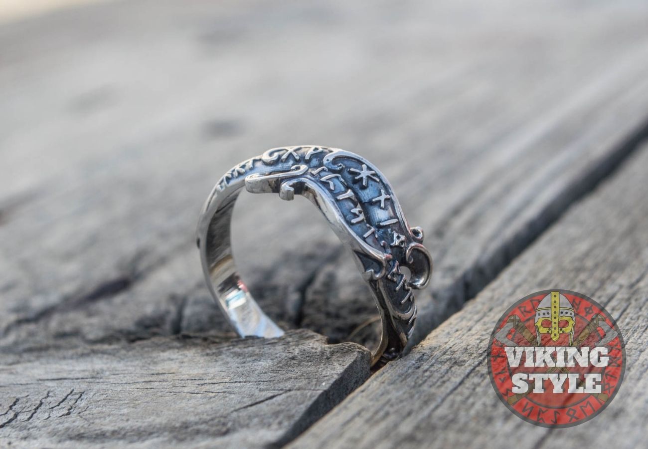 Runic Ring - Root, 925 Silver