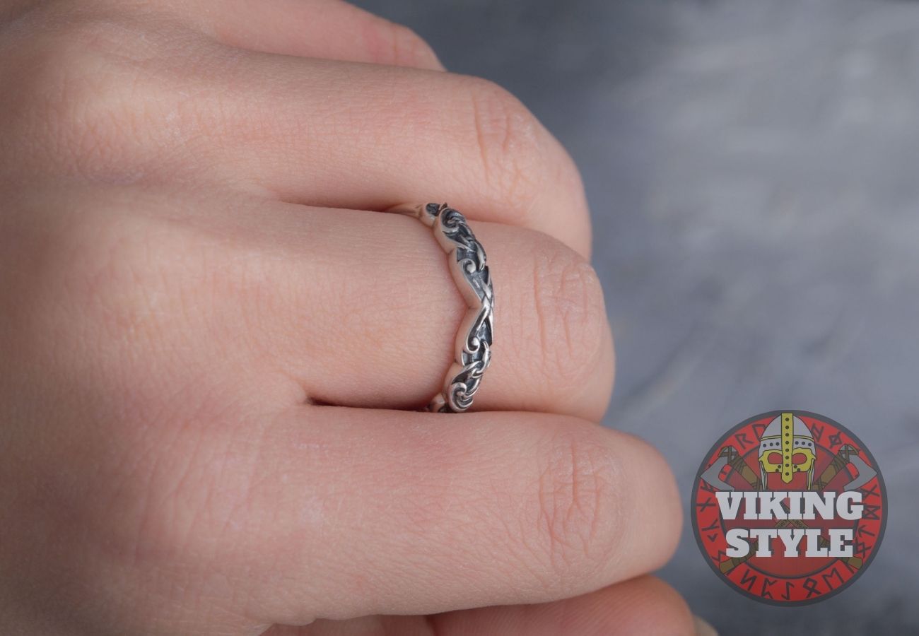 Norse Band Ring - 925 Silver