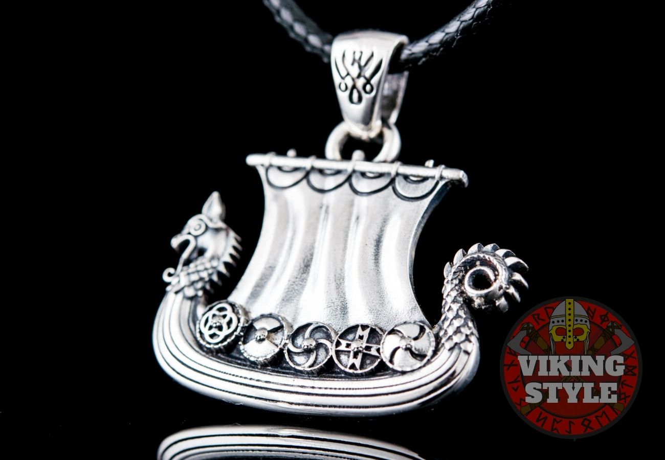 Viking Ship Pendant V - Drakkar, 925 Silver
