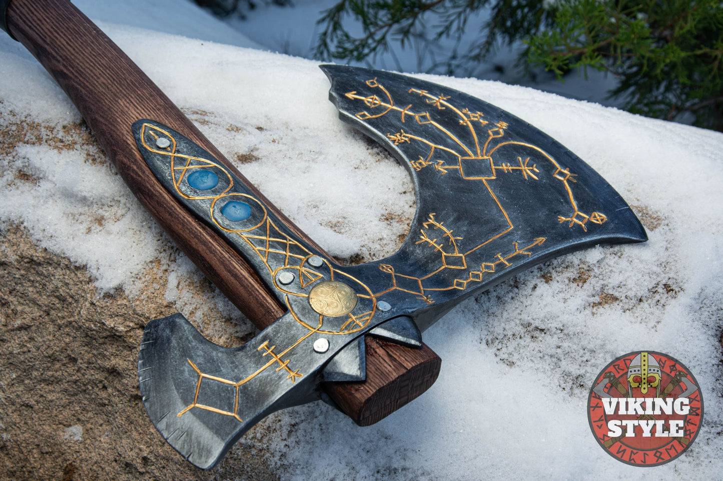 Leviathan Axe