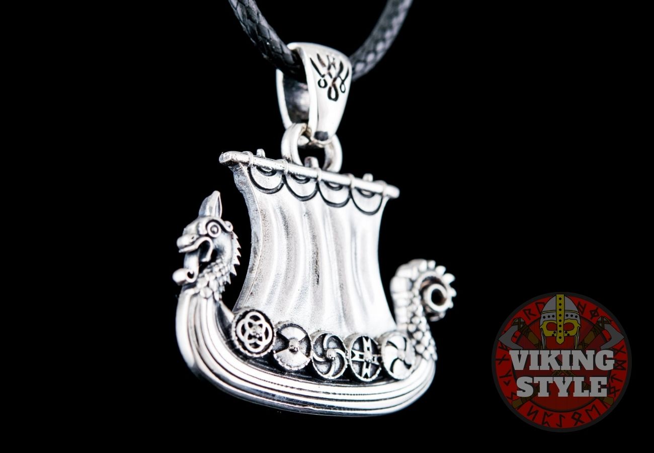 Viking Ship Pendant V - Drakkar, 925 Silver