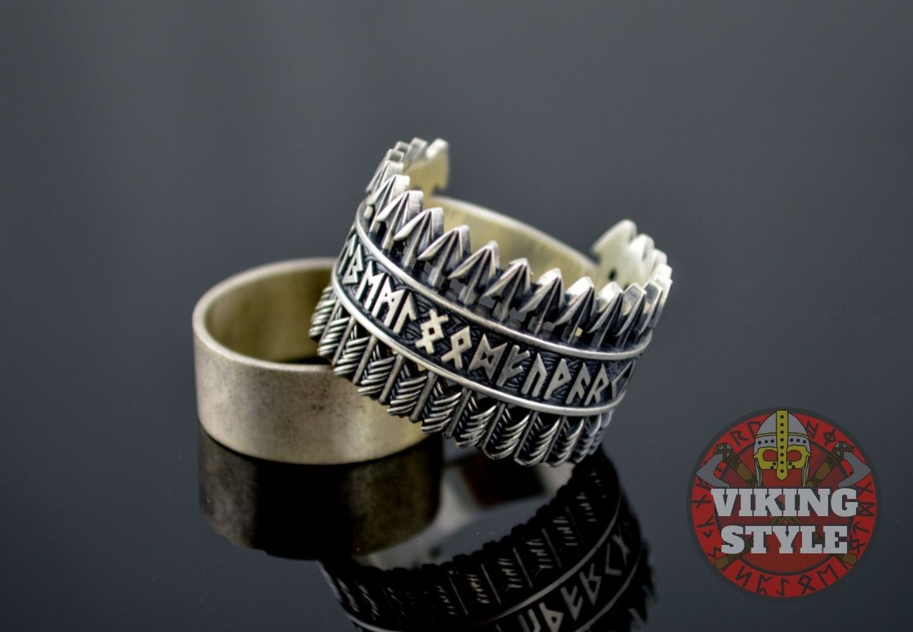 Runic Ring - Arrow, 925 Silver