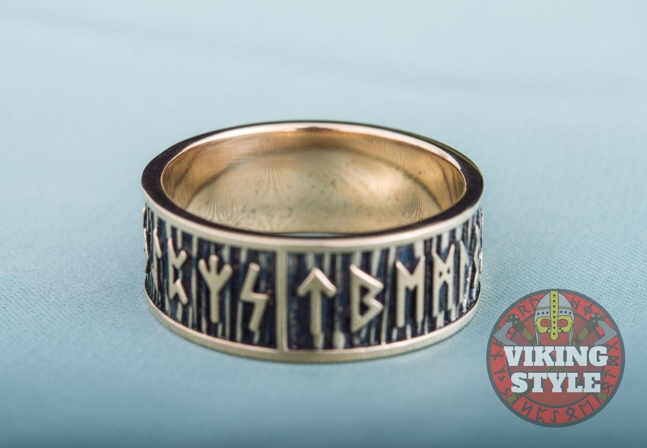 Rune Ring II - Bronze