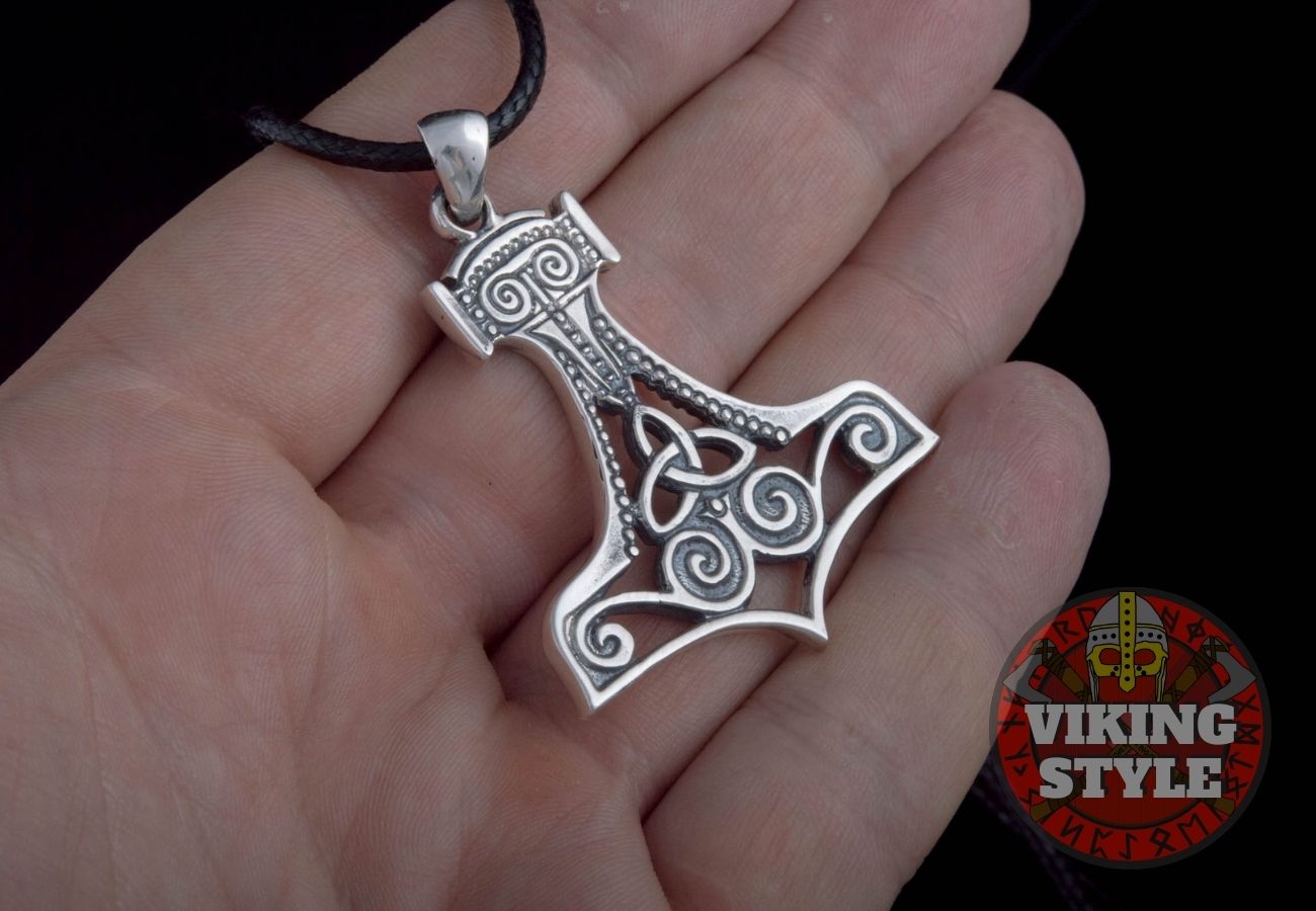 Mjölnir Pendant III - Erikstorp, 925 Silver