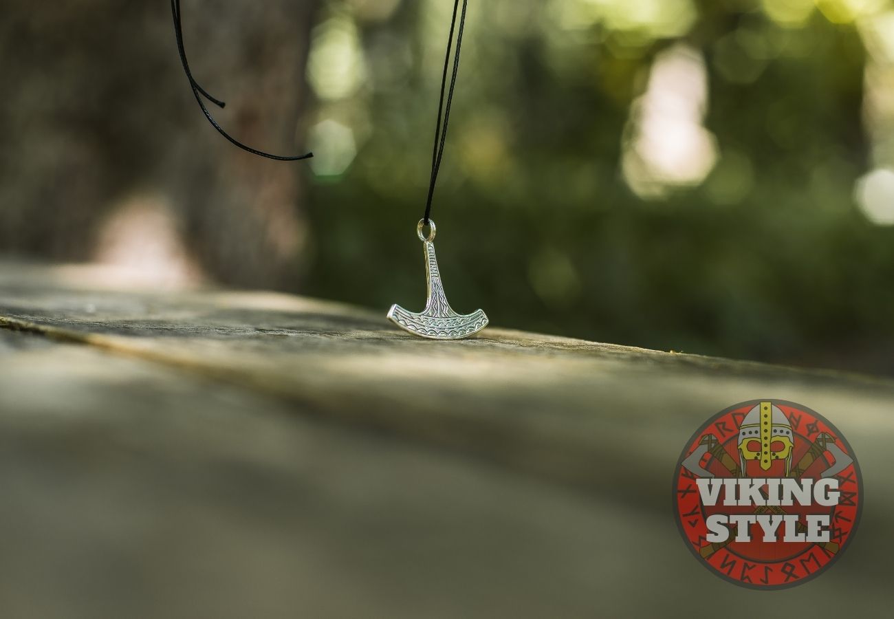 Mjölnir Pendant - Ukko, 925 Silver