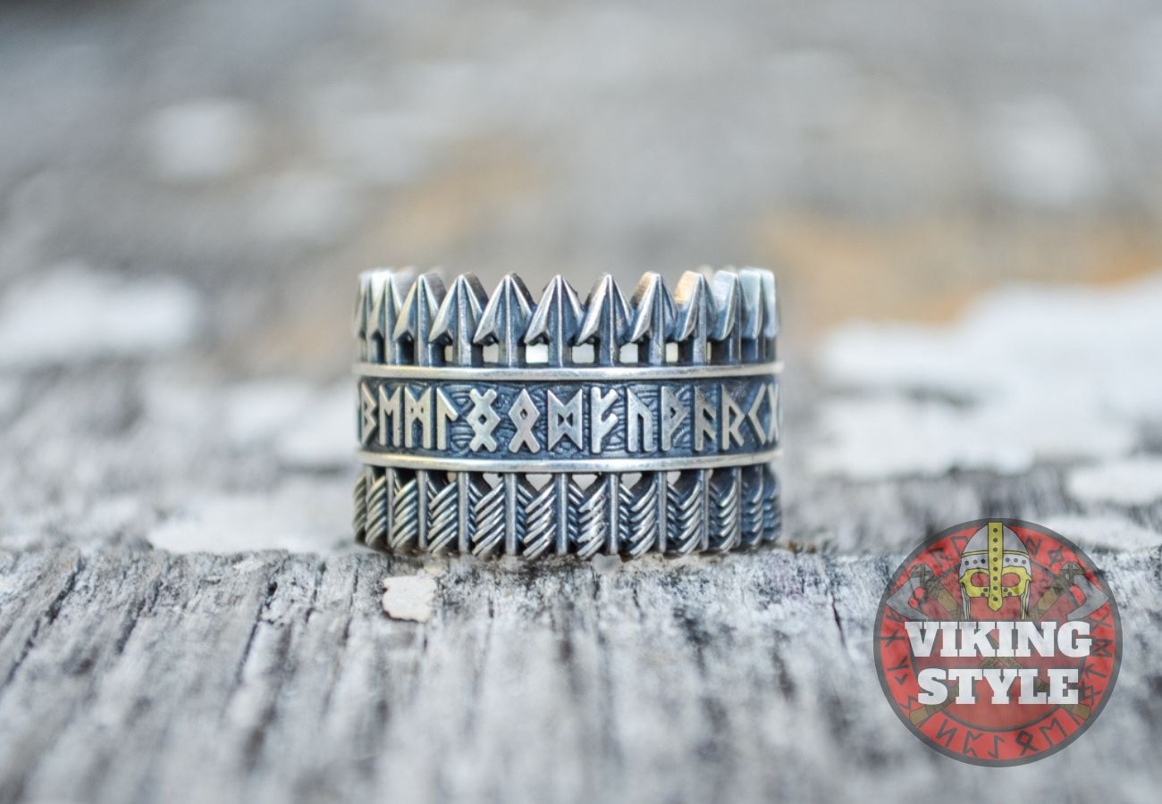 Runic Ring - Arrow, 925 Silver