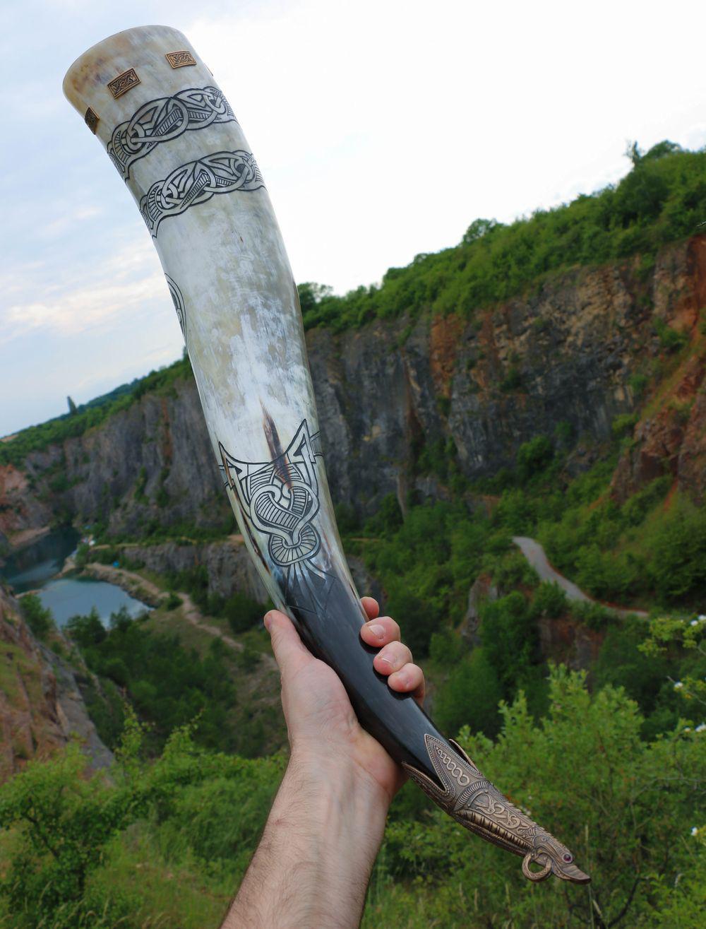 Viking King Premium XL Drinking Horn