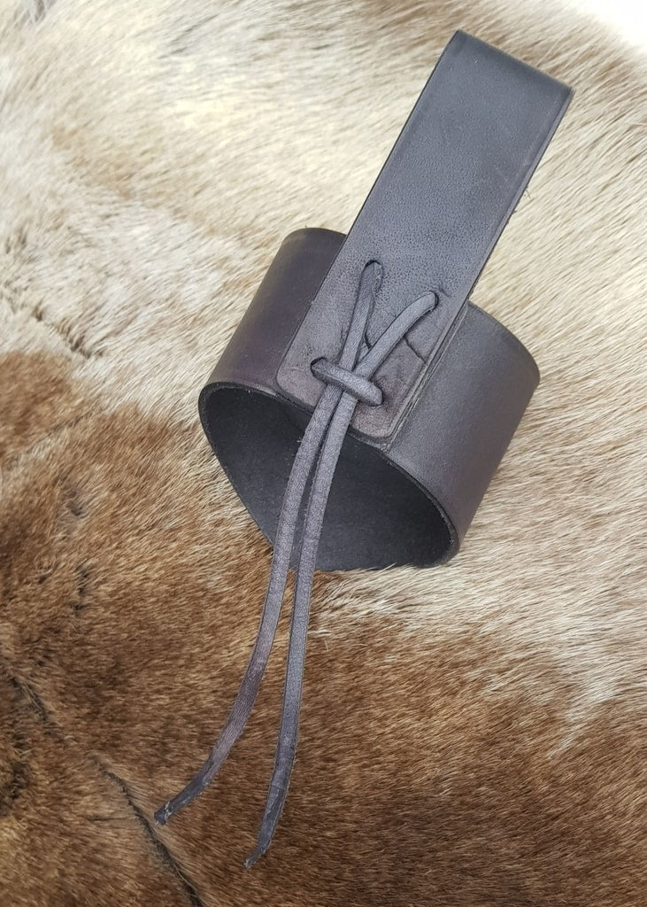 Mjolnir Leather Horn Holder