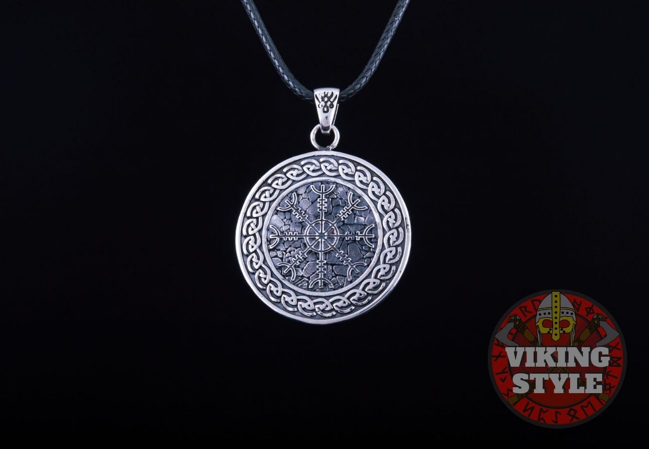 Ægishjálmur Pendant - Endless Knot, 925 Silver